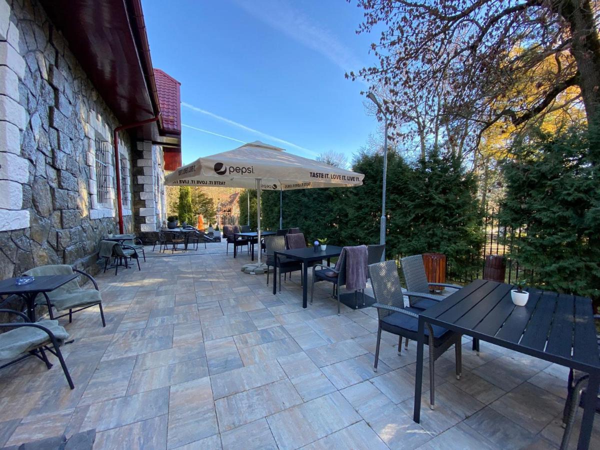 Royal Inn Busteni-Adults Only Εξωτερικό φωτογραφία