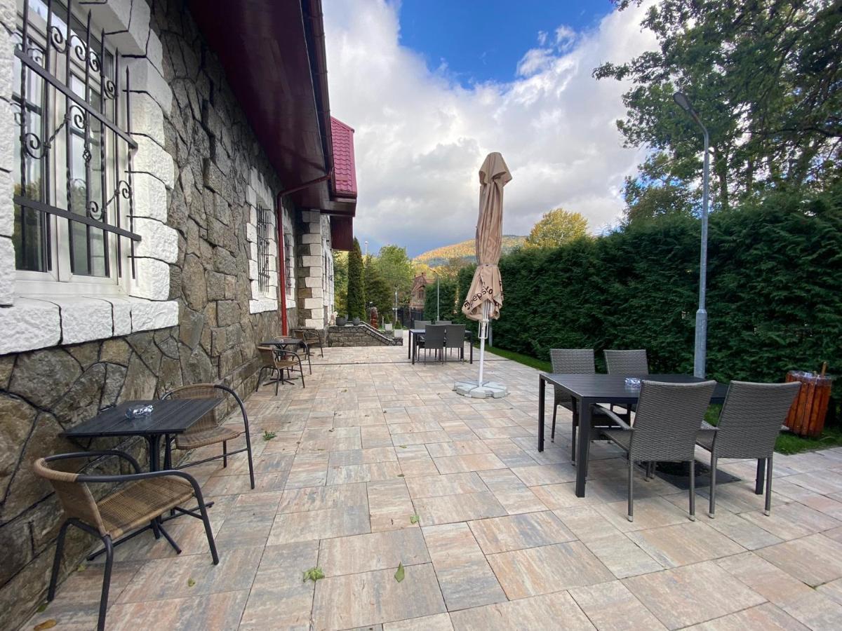 Royal Inn Busteni-Adults Only Εξωτερικό φωτογραφία