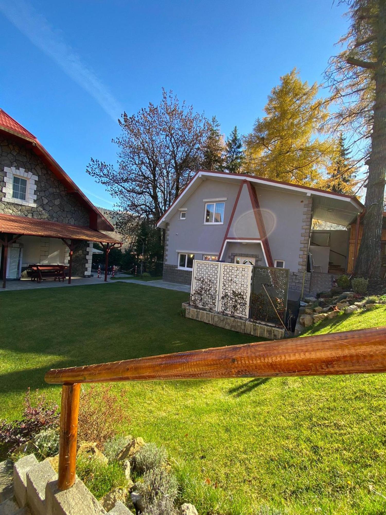 Royal Inn Busteni-Adults Only Εξωτερικό φωτογραφία